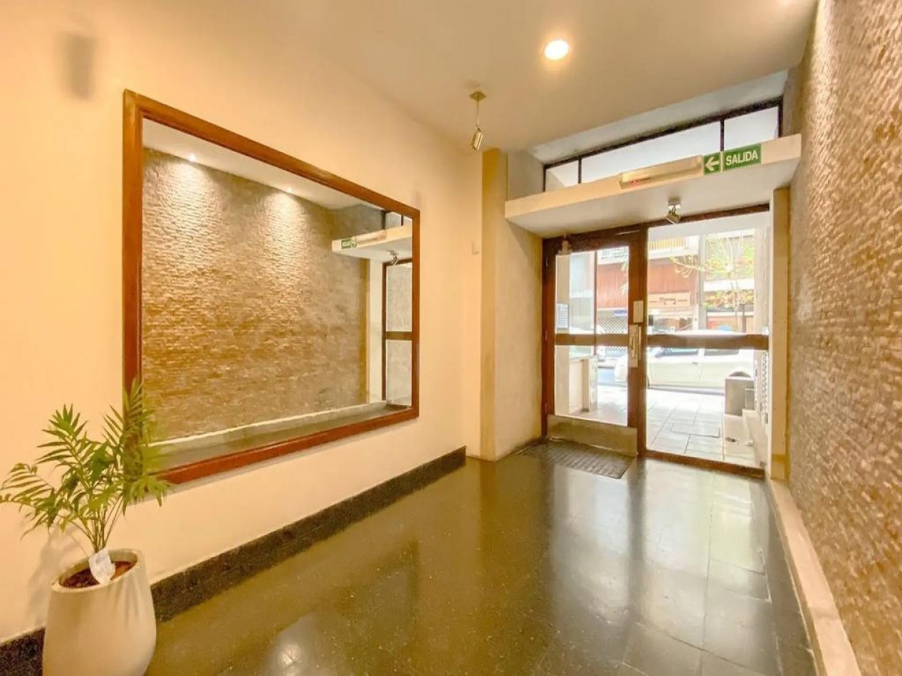 Departamento de 3 ambientes en ubicacion inmejorable - A solo 100 metros del mar