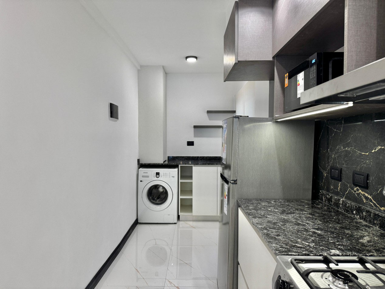 DEPARTAMENTO 3 AMBIENTES EXTERNO CON BALCON A LA CALLE EN PLAZA MITRE