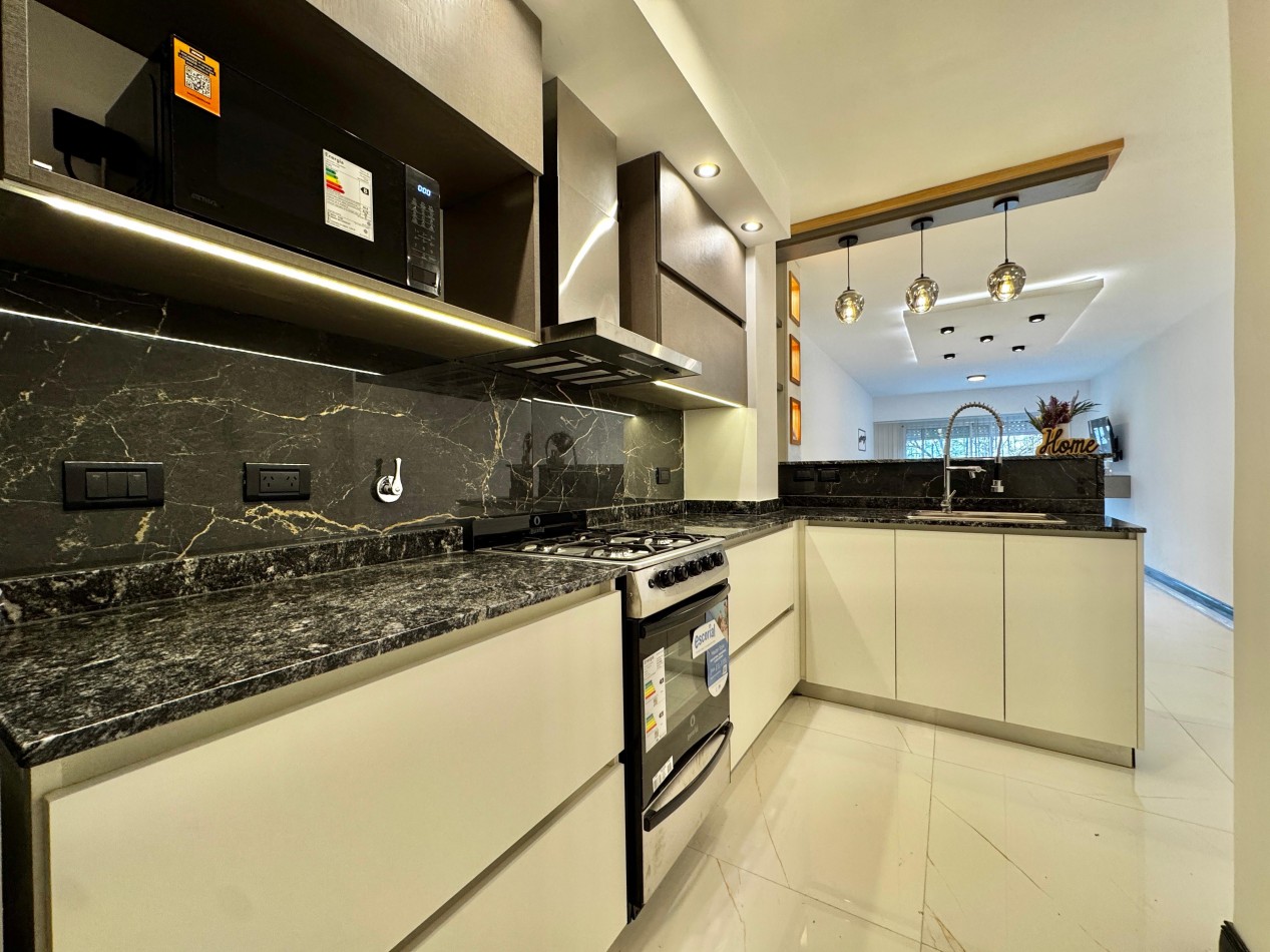 DEPARTAMENTO 3 AMBIENTES EXTERNO CON BALCON A LA CALLE EN PLAZA MITRE