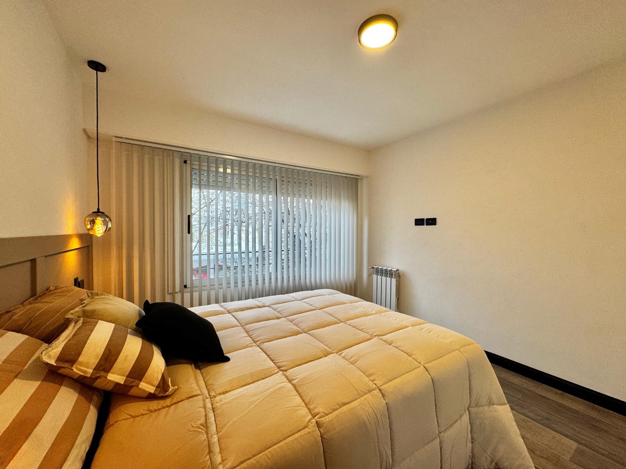 DEPARTAMENTO 3 AMBIENTES EXTERNO CON BALCON A LA CALLE EN PLAZA MITRE