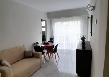  DEPARTAMENTO 1 AMBIENTE A LA CALLE CON BALCON FRANCES EN PLAZA COLON