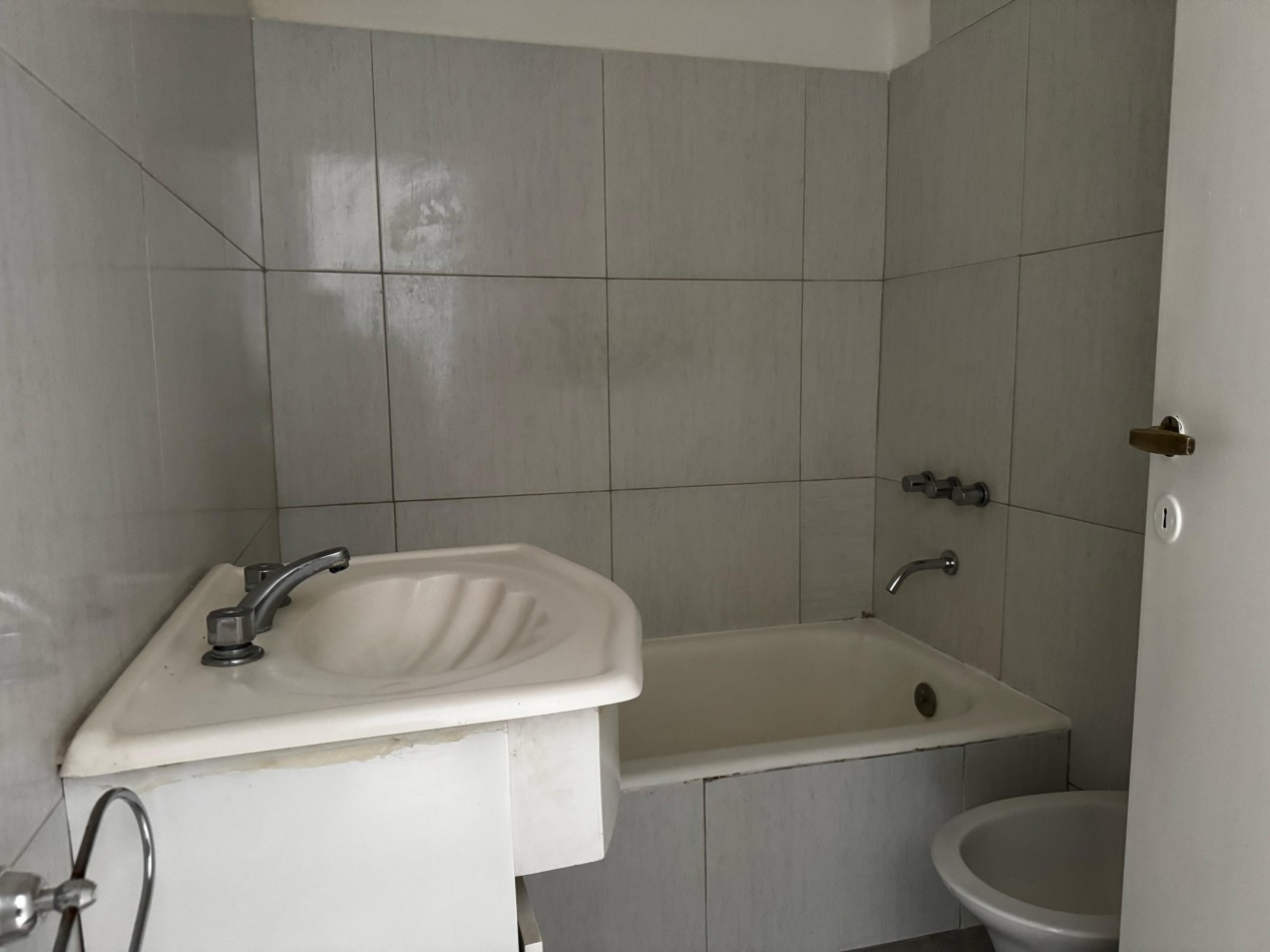 Departamento de 2 Ambientes - Piso 12 - Excelente Ubicacion en Mar del Plata
